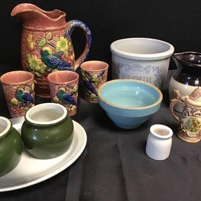 Pottery Collectibles