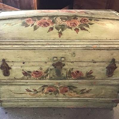 Vtg Tole Painted Trunk