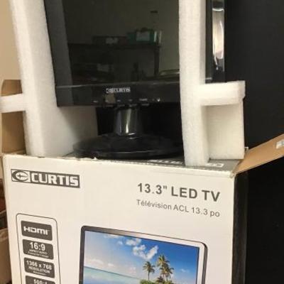 Curtis 13.3 LED TV