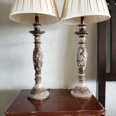 2 Beautiful Vineyard Inspired Lamps
Measures 37" tall with lamp shades