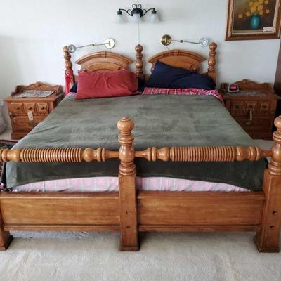 4 Piece Bed Set
Includes 2 night stands, cal king bed frame, and dresser. Dresser measures approx 64"(L)Ã—80"(H)Ã—19"(W)....