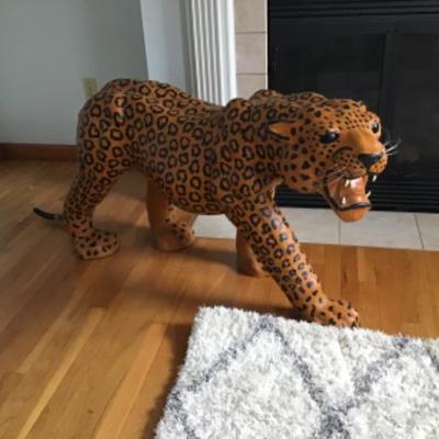 Leather leopard statue