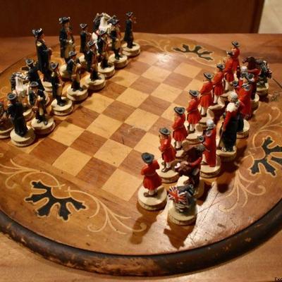 Revolutionary War soldiers chess set