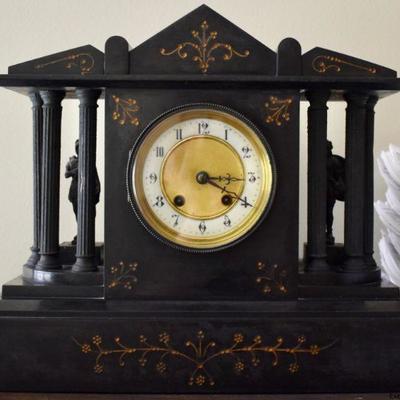 Mantle clock