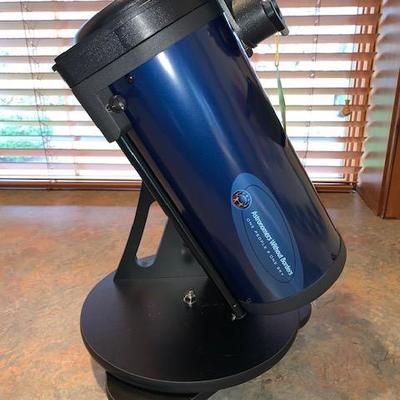 ASTRONAMERS WITHOUT BORDERS AWB 130 TELESCOPE $80