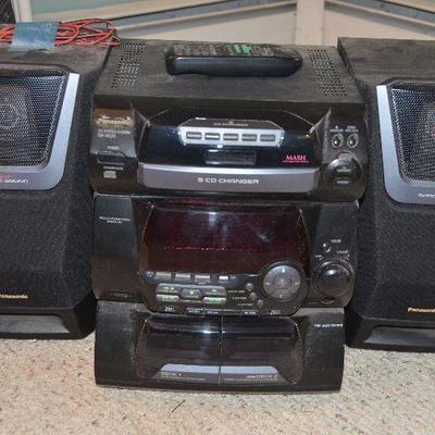 SOLD SOLD SOLD #35  Panasonic Radio $10