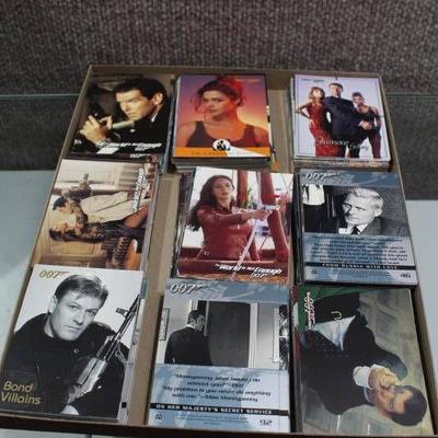 Lot of Approximately 225 Non-Sport Movie Trading Cards Inkworks 007 Various Movies & Actors Actresses -WILL SHIP