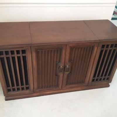 Mid-Century Montgomery Ward Stereo Cabinet and 8 Track Stereo