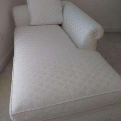 Classic Chaise Lounge Chair