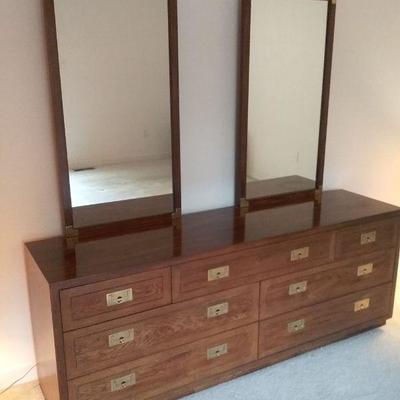 Retro Henredon Dresser with Double Mirrors