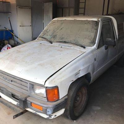 106: 1988 Toyota Pickup
Year: 1988
Make: Toyota
Model: Pickup
Vehicle Type: Pickup Truck
Mileage: 152881
Plate:
Body Type: 2 Door Cab;...