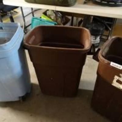 3 Large Trash Cans