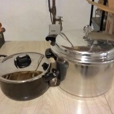 Pressure Canner and Stock Pot
