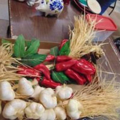 Garlic and Pepper Decorations