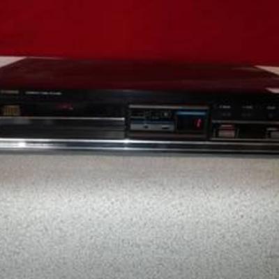 Fisher CD Player Model AD-924