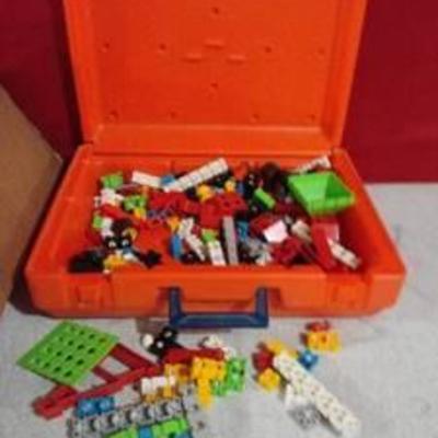 Fisher Price Box of Construx