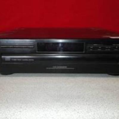 JVC CD Player Model XL-F108BK