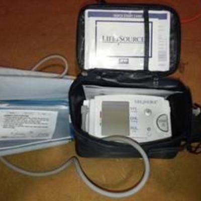 Digital Blood Pressure Monitor Model UA-789