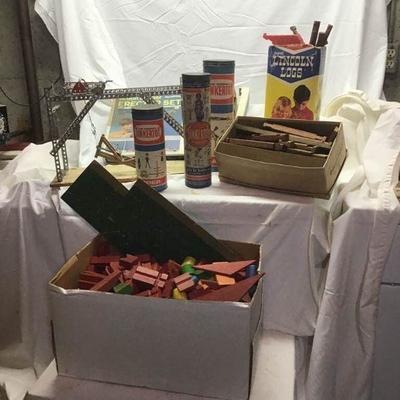 Vintage Tinker Toys, Lincoln Logs, Erector Set