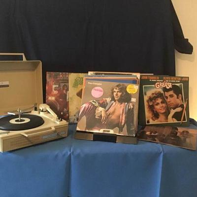 Portable General Electric Phonograph & Vinyl Records