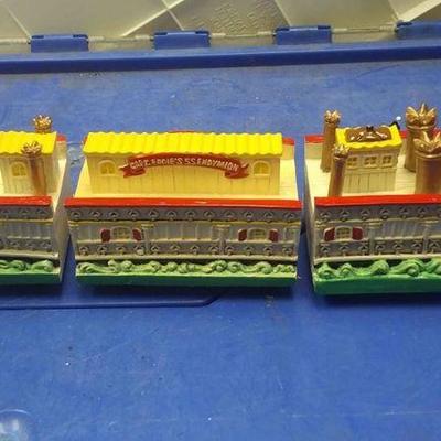https://www.ebay.com/itm/124135527029 BOX070U ENDYMION THREE PART  $25.00 MARDI-GRAS FLOAT MODEL CAPTAIN EDDIE'S SS ENDYMIOM