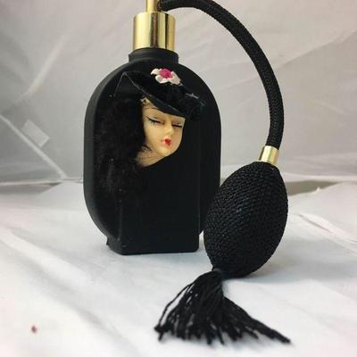 https://www.ebay.com/itm/124145397177 KB0086: Vintage Art Deco Perfume Bottle with Women's Face $10