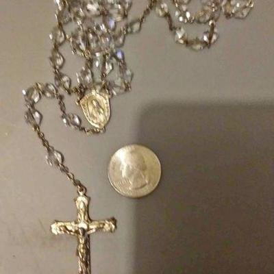 https://www.ebay.com/itm/124131352088 RX05: STERLING SILVER ROSARY WITH CLEAR CRYSTAL BEADS $40.00