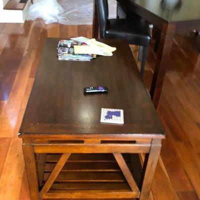 PA031 Coffee Table $95, Dinning Table w/ 4 Leather Chairs $250 .
We will not hold unless Paid for
Venmo @Rafael-Monzon-1
PayPal:...