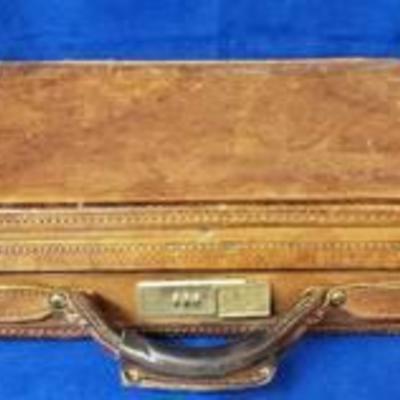 Vintage Hartmann Luggage Natural Brown Leather Breifcase w combo lock (113) ~ normal wear & tear