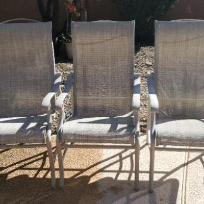 *PRESALE* #20 - Patio Table. Metal Frame w/ Glass Top, w/ 6 Chairs In Great Condition, 66