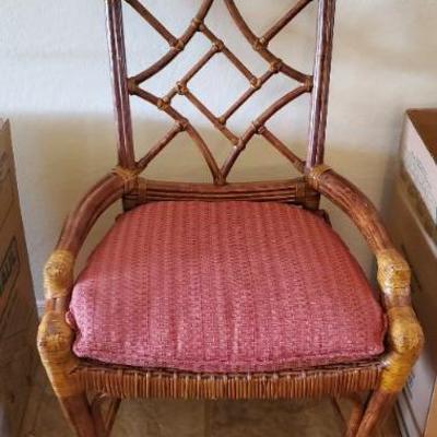*PRESALE #63 - Accent Chair w/ Cushion, very clean cushion ($45)