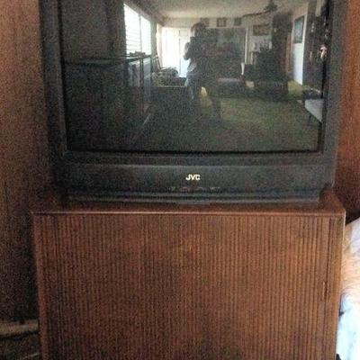 MVF002 JVC TV & Wooden Cabinet Stand