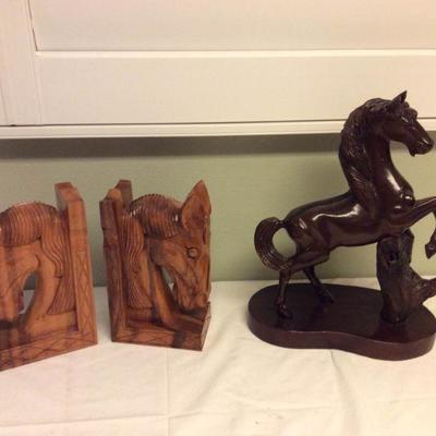 MVF023 Vintage Carved Wooden Horses