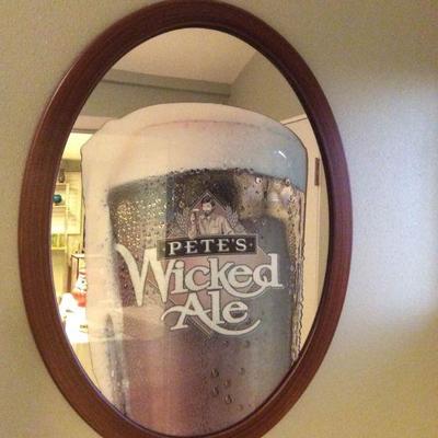 MVF015 Pete's Wicked Ale Mirrored Wall Hanging 