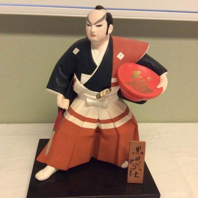 MVF038 Japanese Porcelain Samurai Figurine 