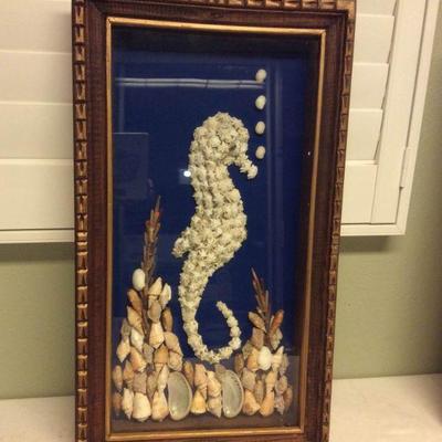 MVF074 2D Framed Picture Of a Seahorse Made Of Sea Shells