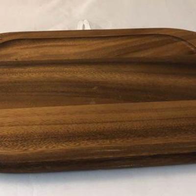 https://www.ebay.com/itm/124131323149 LAN9976: Wood and Aluminum Serving Tray $10
