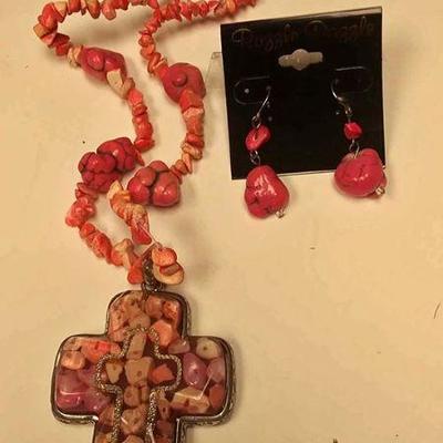 https://www.ebay.com/itm/114174497231 AB0004 PINK CROSS WITH EARRINGS $20.00 CROSS LUCITE WITH  STONE BEADS 20 INCH CHAIN BOX 74  AB0004