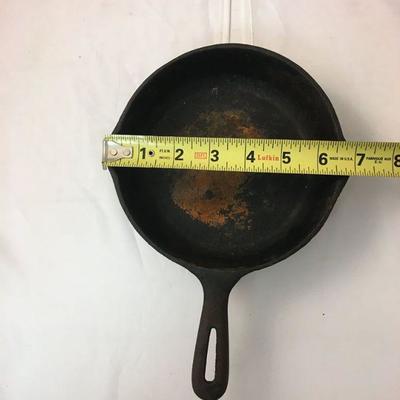 https://www.ebay.com/itm/124148945331 LAN0781: 6.5" Cast Iron Skillet $10