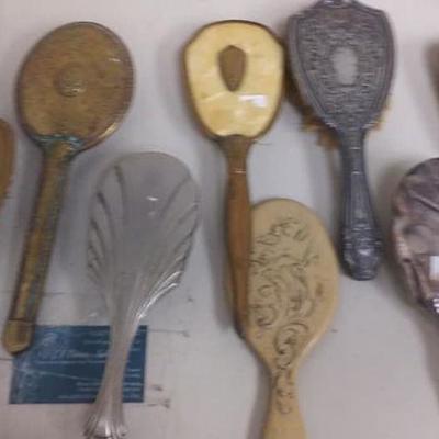 https://www.ebay.com/itm/124135486783 BOX002 Vintage ladies hair brushes and hand mirror these are selling for $10.00 each. 