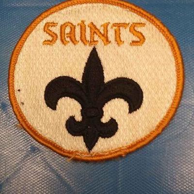 https://www.ebay.com/itm/124135576813 NNS009 NEW ORLEANS SAINTS CLOTH PATCH.  $10.00