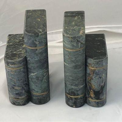 https://www.ebay.com/itm/114160172404 LAN9969: Green Marble Book Ends $20