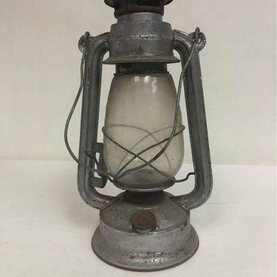 https://www.ebay.com/itm/124142940516 Cma2013: Antique Kerosine Lantern â€œElephantâ€ $50