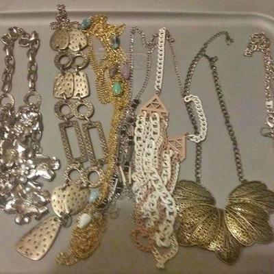 https://www.ebay.com/itm/124150470141 CJ0006 COSTUME JEWELRY NECKLACE LOT $20.00 RX BOX 4 CJ0006