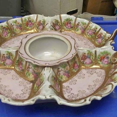 https://www.ebay.com/itm/124139605287 Rxb015 VINTAGE PORCELAIN DESERT TRAY $20.00 13 X 12 inches