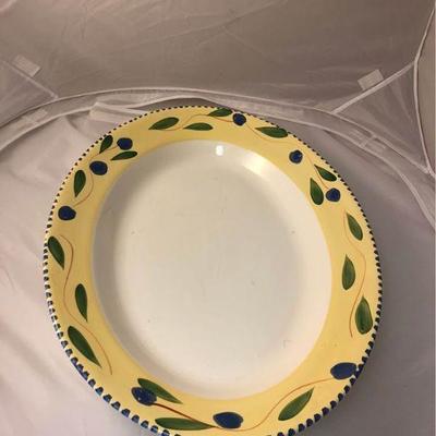 LAN9963: Yellow Rim Serving Platter $5 Pay online by Venmo: @Rafael-Monzon-1, PayPal Email: Agesagoestatesales@Gmail.com, or Square Call...