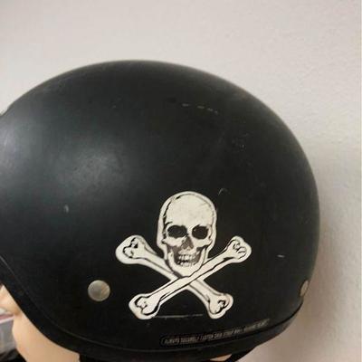 https://www.ebay.com/itm/114166076459	LAN9955: Motorcycle Helmet Local Pickup $20
