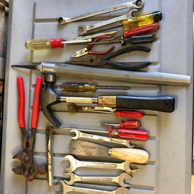 https://www.ebay.com/itm/124128961321	LAN9995: Lot of 21 Tools Local Pickup $10
