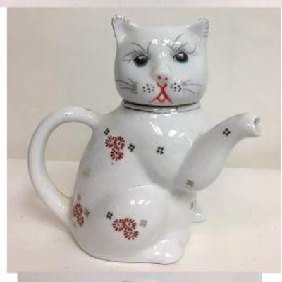 https://www.ebay.com/itm/114154088445	KB0006: Oriental China Lot: Teapots and Pot $25
