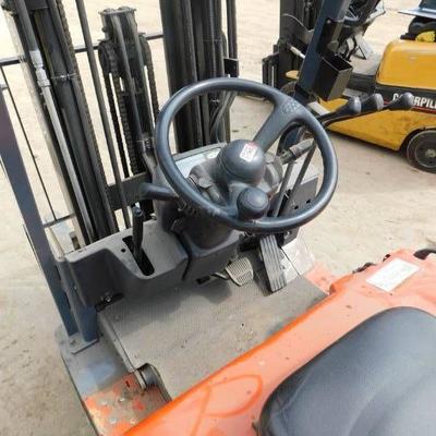 Toyota Electric Fork Lift....
